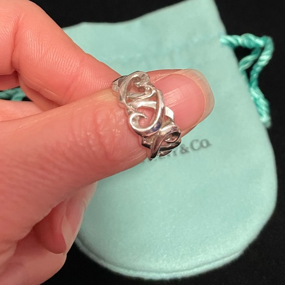 Tiffany & Co Paloma Picasso Triple Loving Heart Ring Size 5.5 - Picture 11 of 13